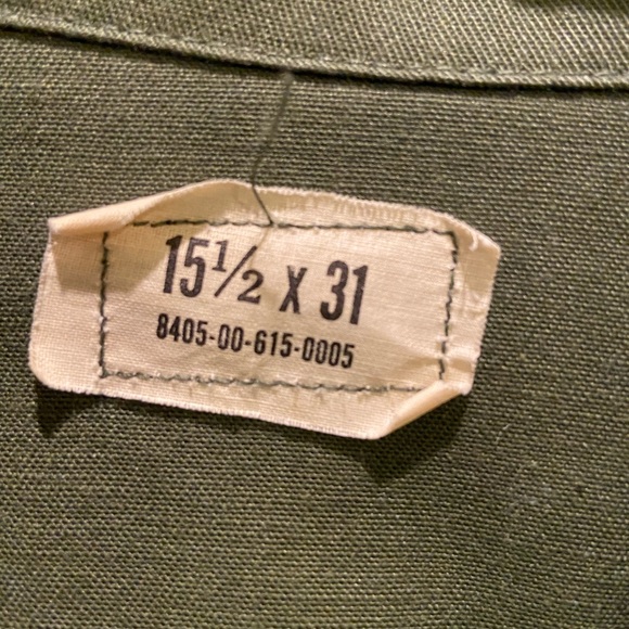 Vintage Vietnam Era US Air Force Fatigue Shirt - Picture 5 of 7